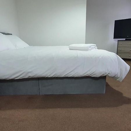 24Hr Self Check In Apartment Central Barnsley Ngoại thất bức ảnh