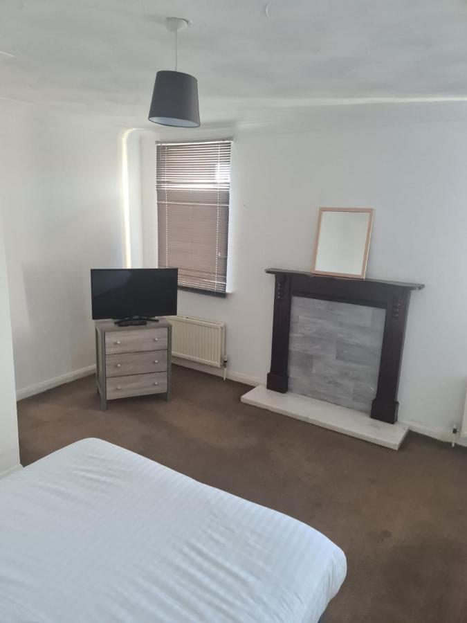 24Hr Self Check In Apartment Central Barnsley Ngoại thất bức ảnh